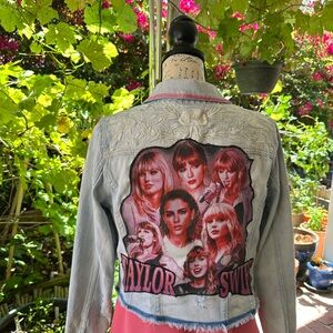 Women's Taylor Swift Jean Jacket Enhanced-Medium